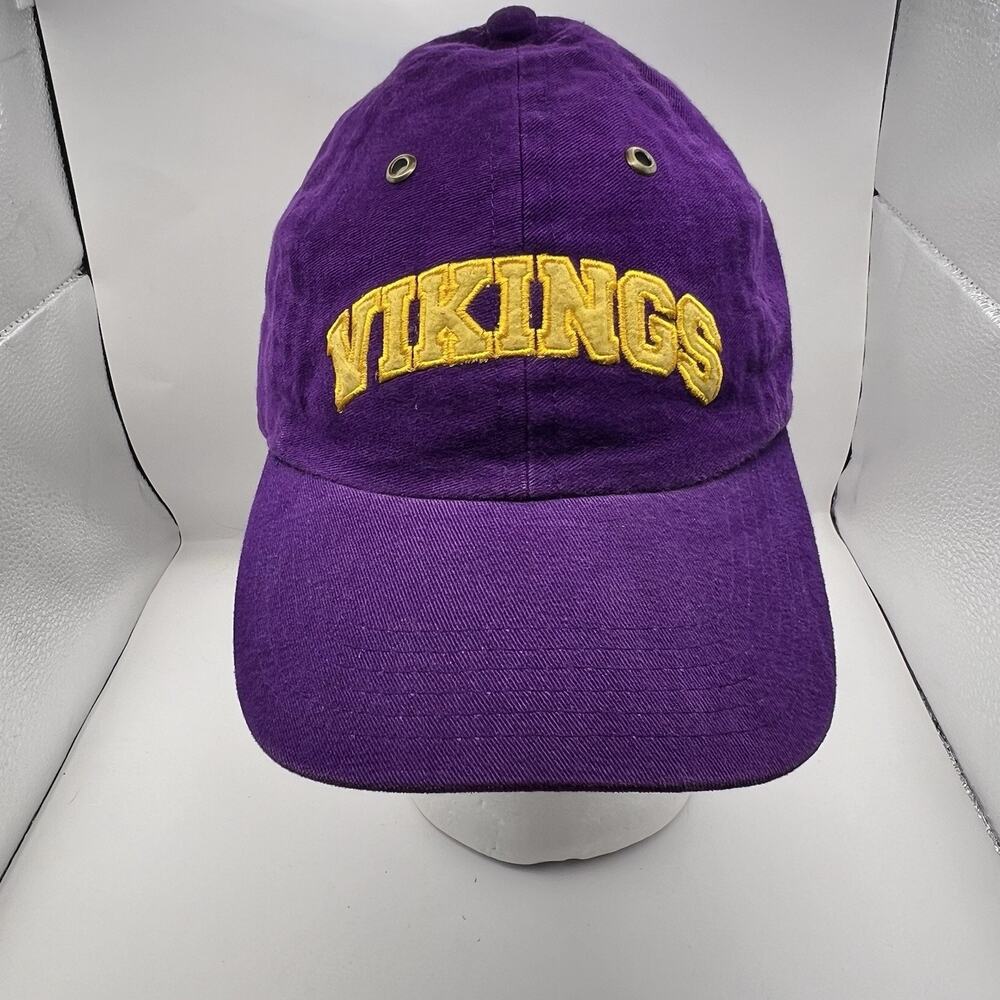 Vintage Minnesota Vikings Purple Baseball Cap Raised Embroidery Adjustable Hat